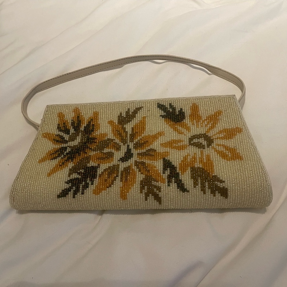 Vintage Floral Beaded Clutch - Cream and Gold